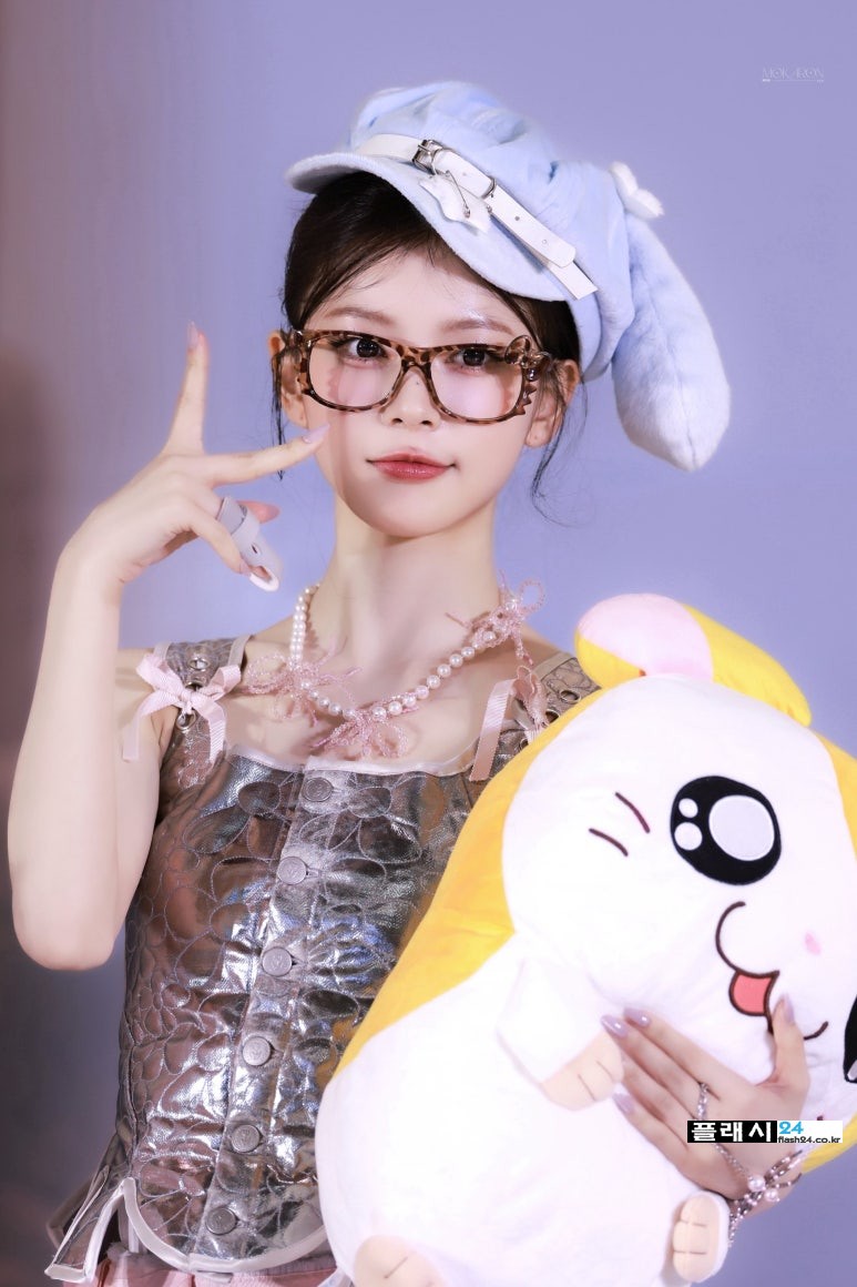 250624-Moka-MA-Fansign-12.jpg