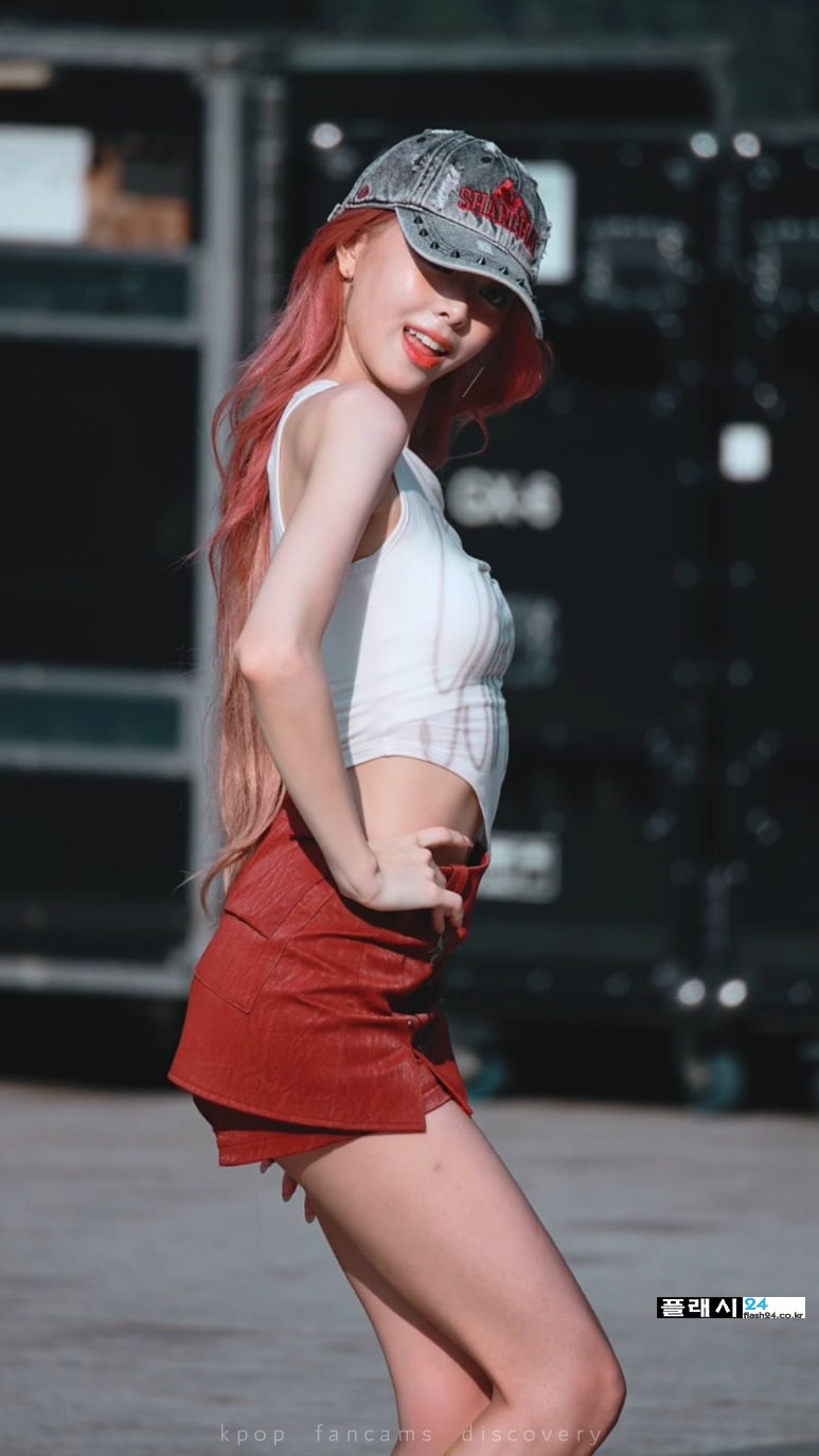 250614-Yuna-at-MusicCore-MiniFanmeeting-14.jpg