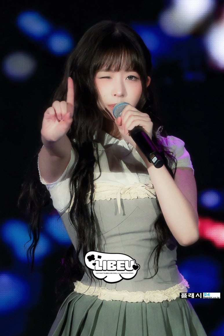 250504-Rei-at-LIV-Golf-Korea-Concert-14.jpg