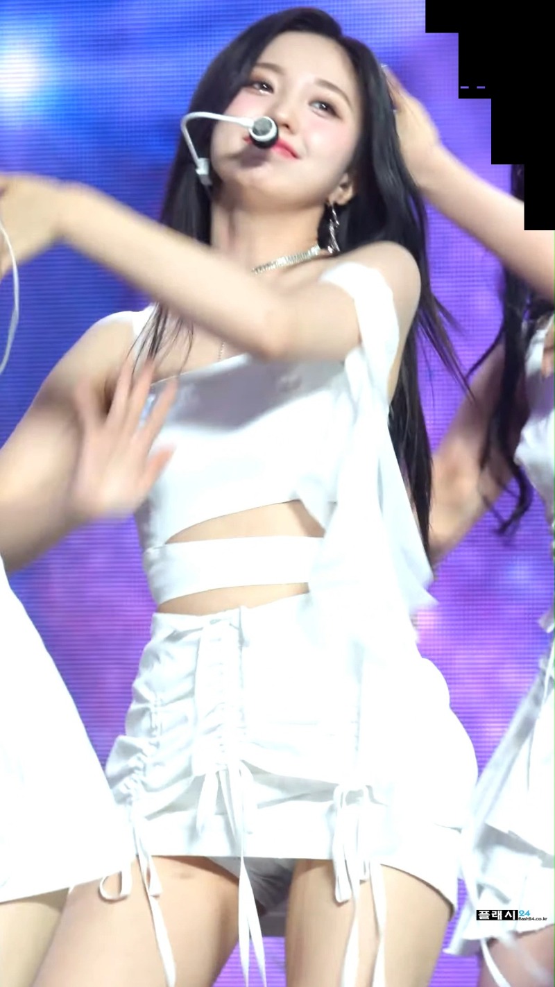 메이딘 예서 너무 적나라한데