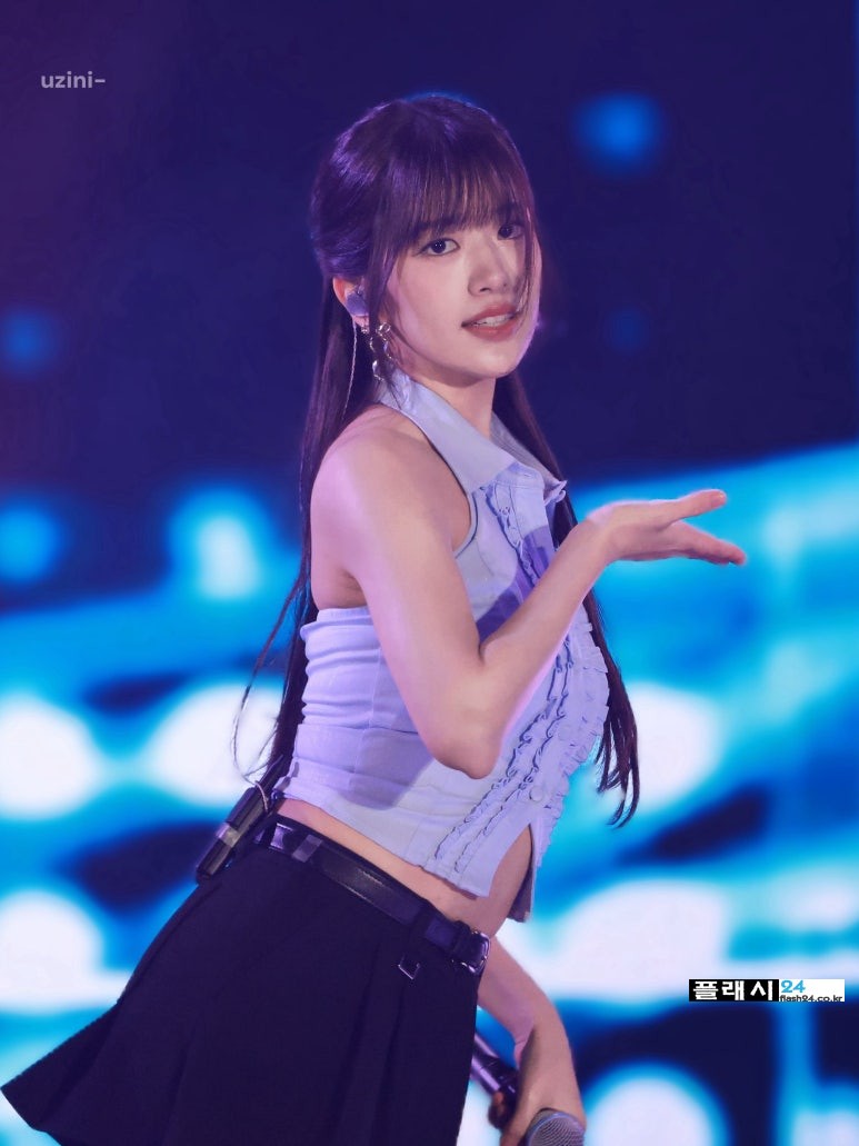 250504-AnYujin-at-LIV-Golf-Korea-Concert-17.jpg