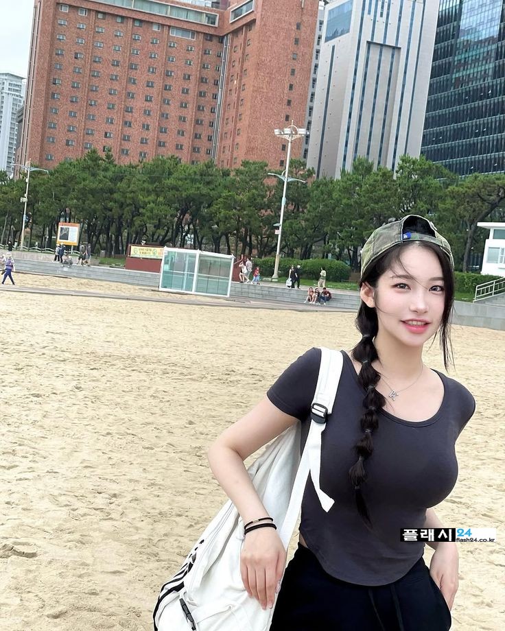이게 여친룩의 기본이지