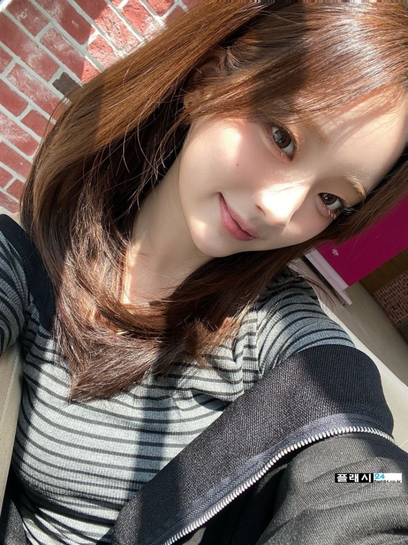 아이칠린 이지 셀카 유명주였어