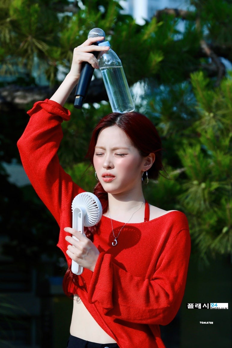 250614-Ryujin-at-MusicCore-MiniFanmeeting-11.jpg