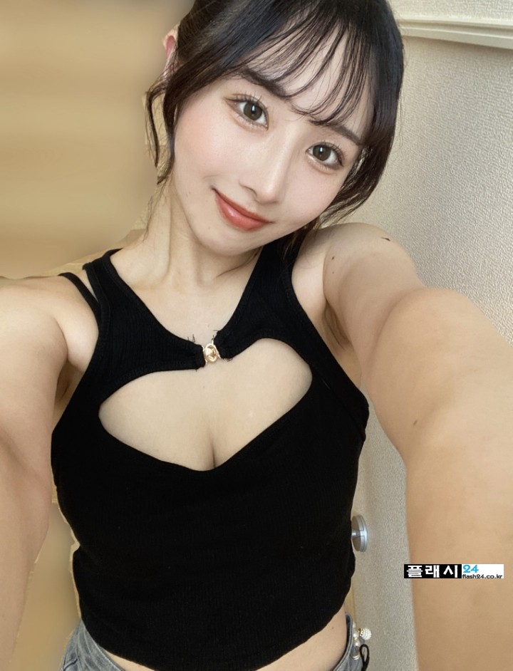 최근 승무원 작품에서 포텐 터진 오노사카 유이카 셀카