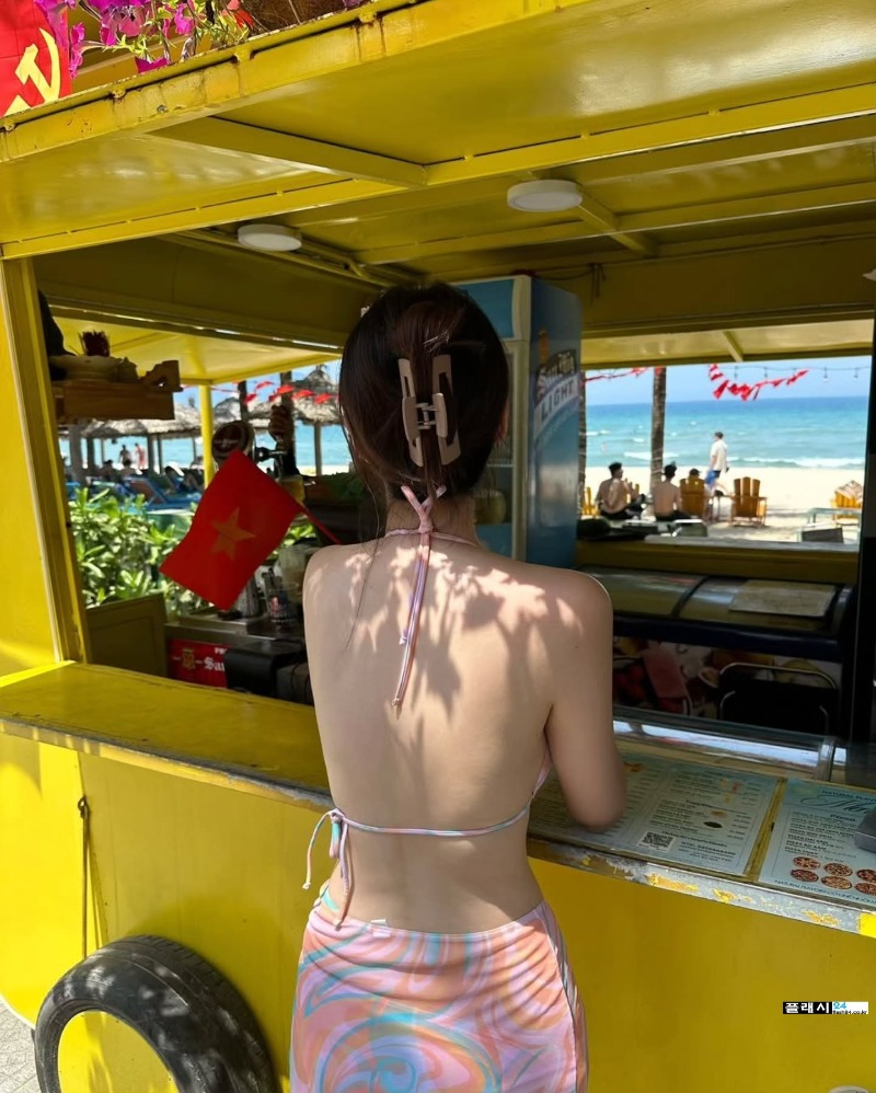 이누나 뒤태만 봐도 끌린다
