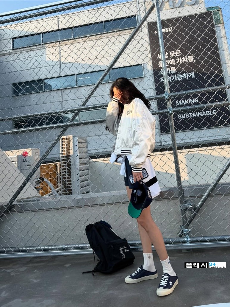 250429-Naeun-IG-7.jpg