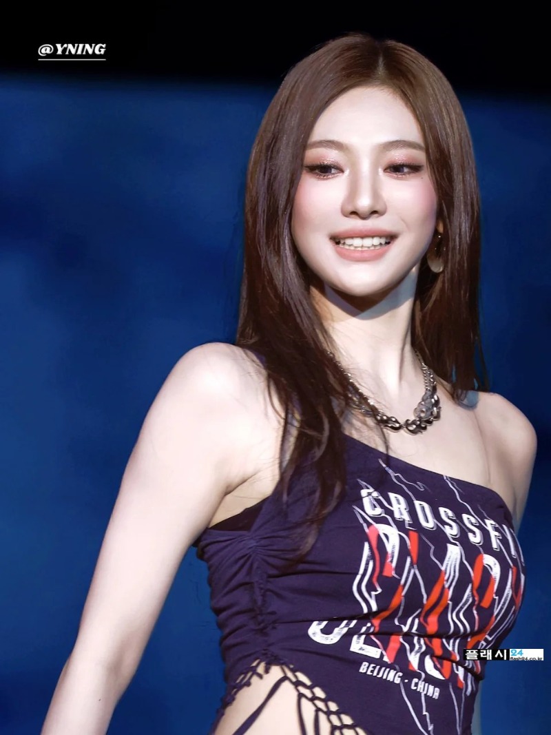 요즘 에스파 닝닝 분위기