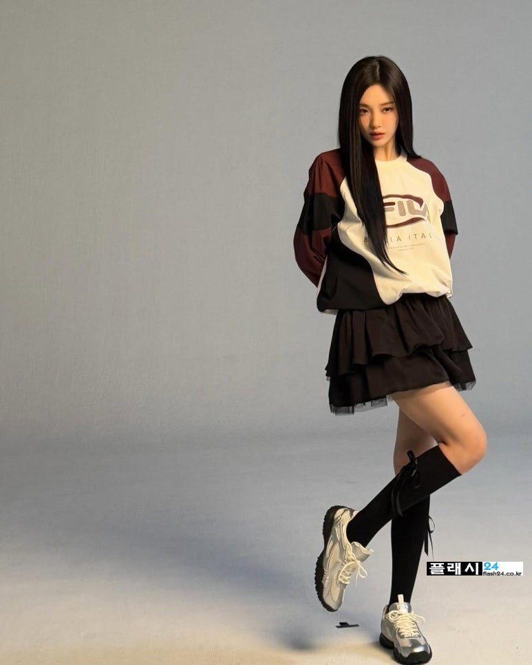 250501-Ningning-IG-10.jpg