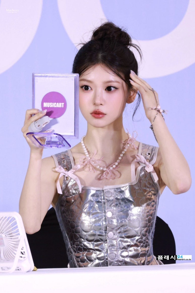 아일릿 모카 살짝 올라온 크기