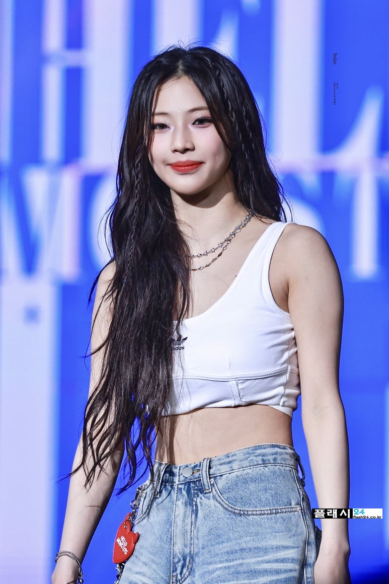 250629-Ruka-at-World-Tour-HELLO_MONSTER-in-Taipei-3.jpg