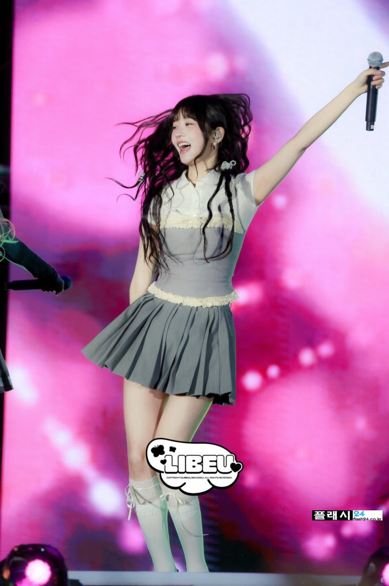 250504-Rei-at-LIV-Golf-Korea-Concert-13.jpg