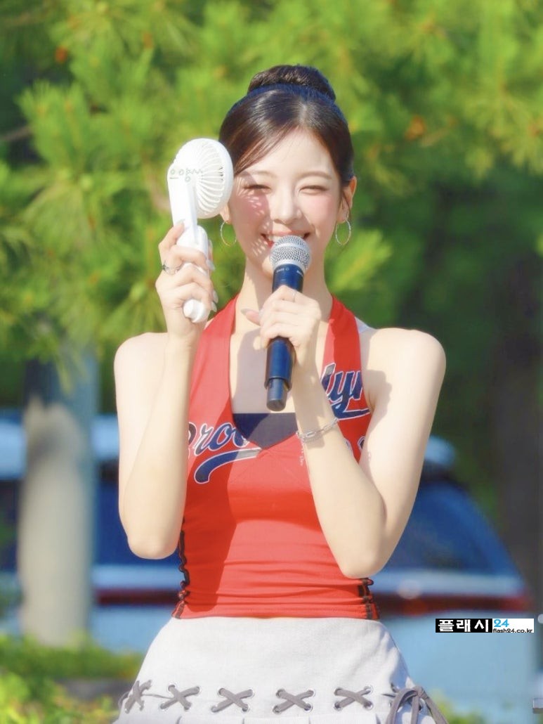 250614-Lia-at-MusicCore-MiniFanmeeting-5.jpg