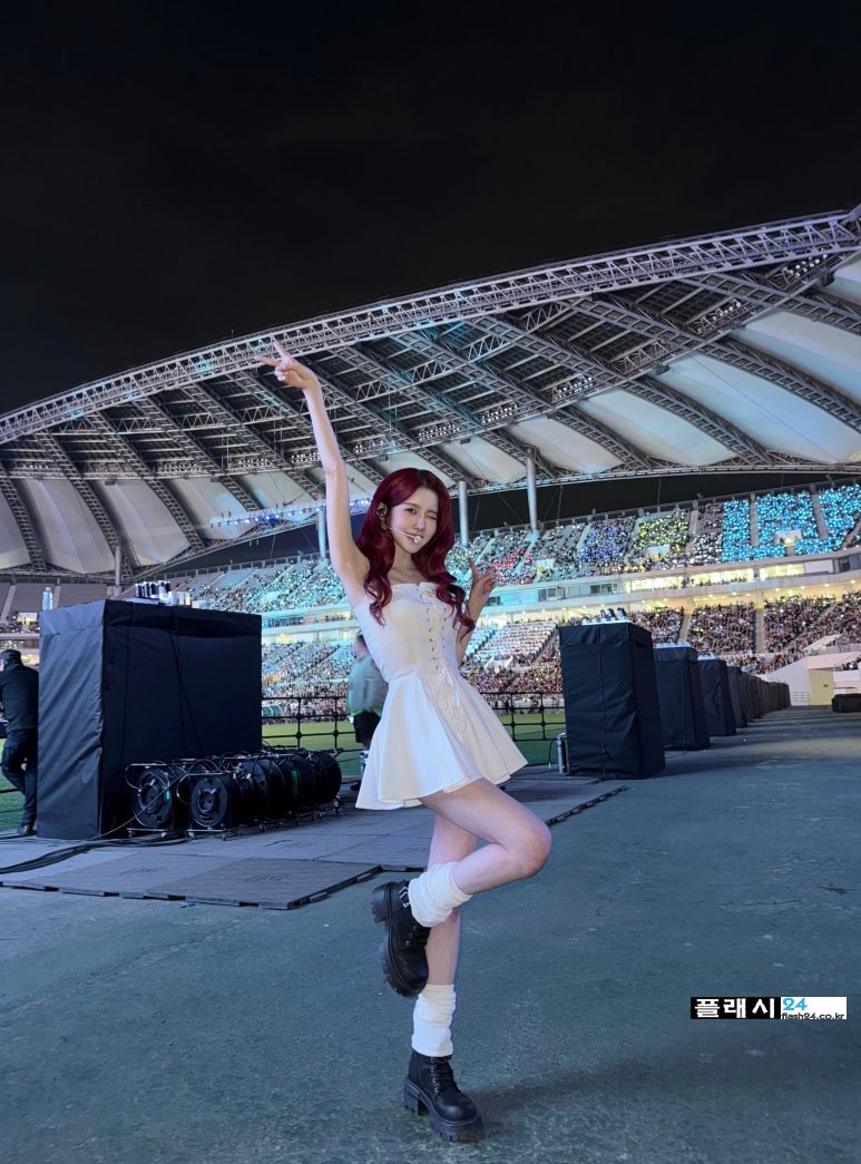 250501-Sieun-Fancafe-5.jpg