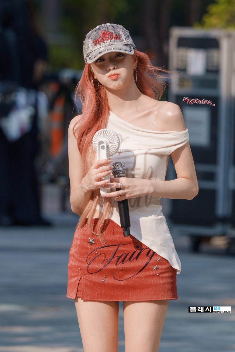 250614-Yuna-at-MusicCore-MiniFanmeeting-8.jpg