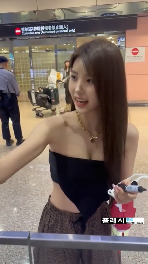 22 (11).jpg