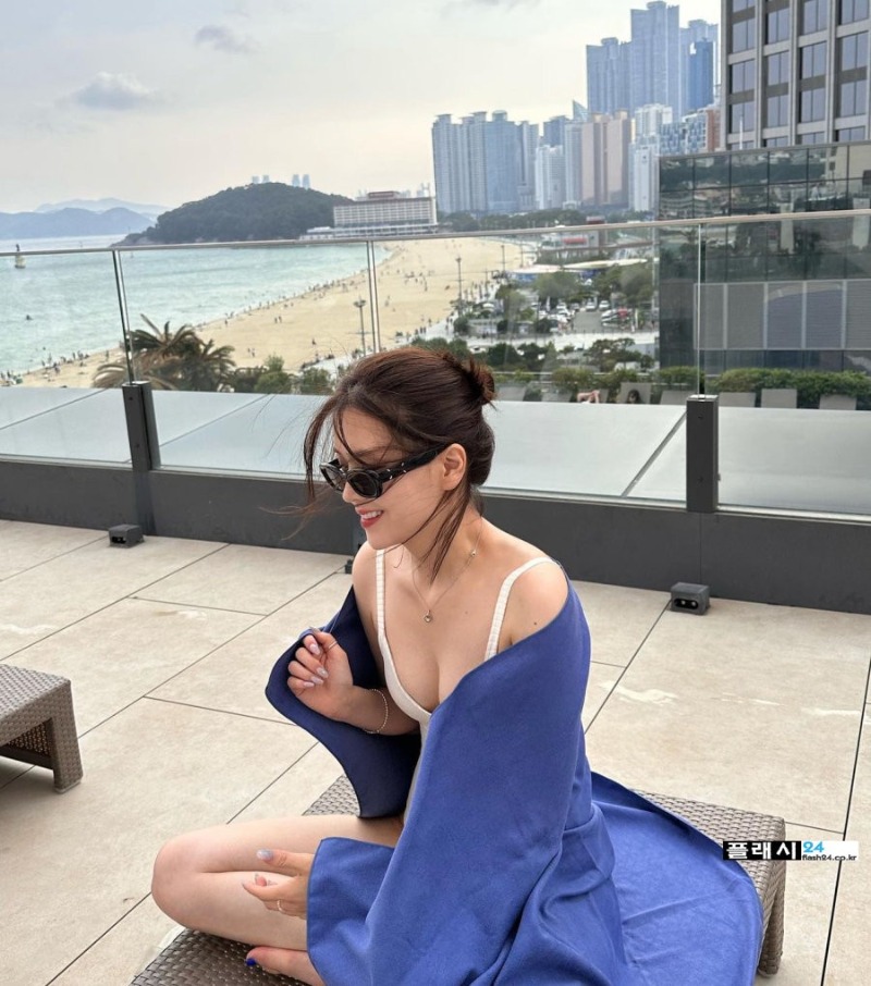 배우 김지은 몸매 이렇게 좋았나