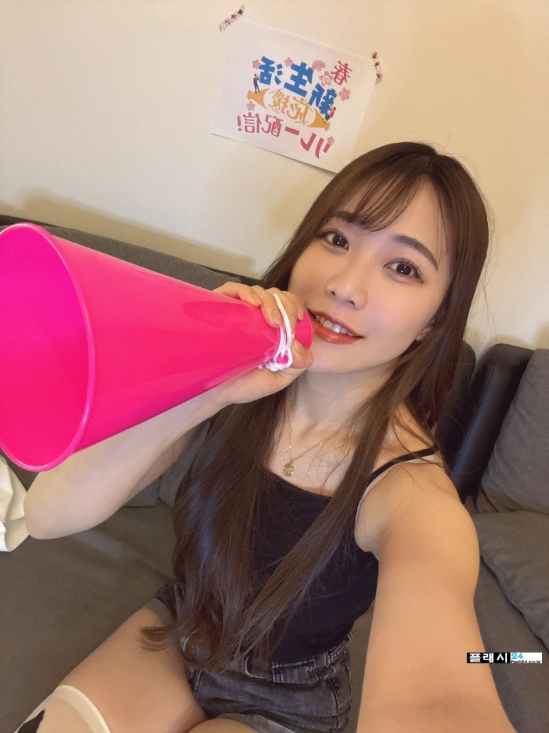 79b1bea1d8bdda0e93ec586af15fa6dc.jpg