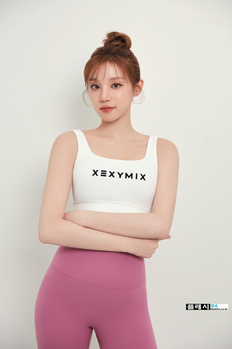 250501-Yuqi-for-XEXYMIX-4.jpg