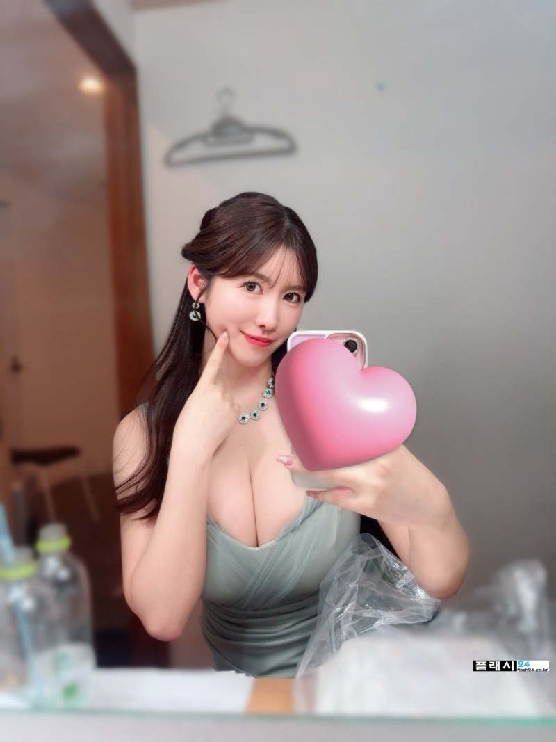2e3e264ec664ddcbb8a336ea854bff1e.jpg