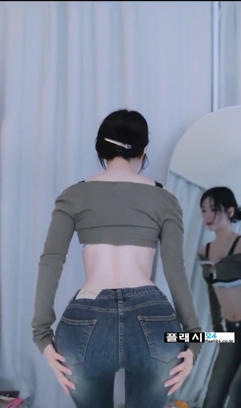 250505-Saerom-IG-1.jpg