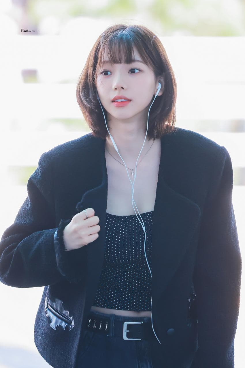 카리나 공항 단발