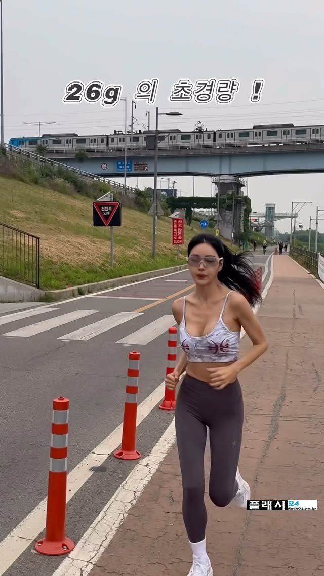 pt2_6733252158662558696113_0_4bf2117f8fc2646e8cef5a7b3a743c68.jpg