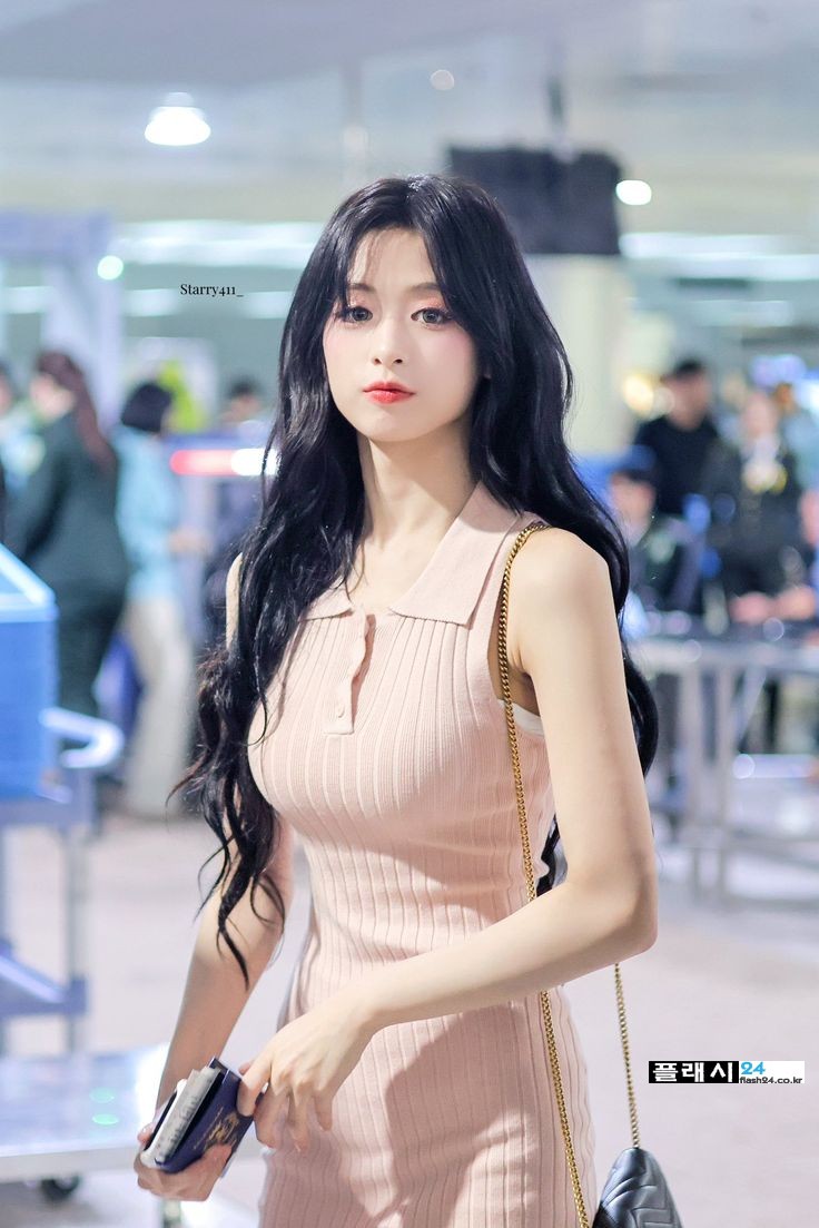 462dfd6c70925c9fb3bf725ed489a0d3.jpg