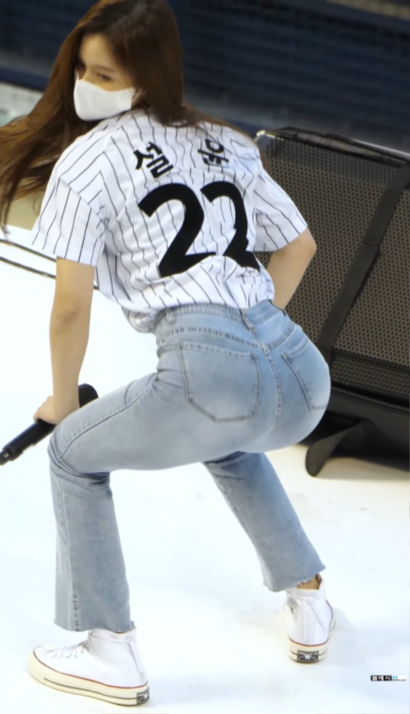 -a-sullyoon 220409 kh [youtube@XJS5ZWnv2fM]-1.jpg