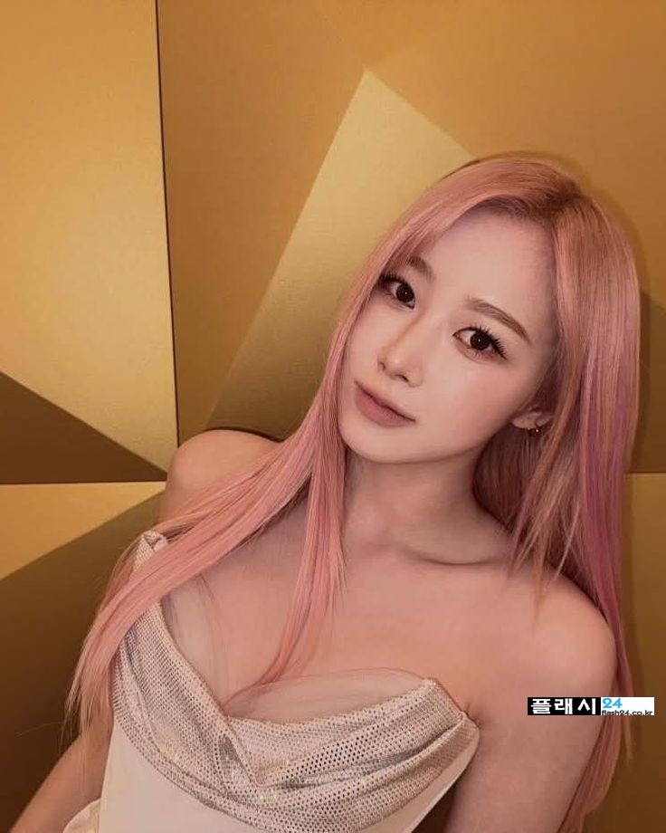 에스파 지젤 드레스좀 자주 입혀라