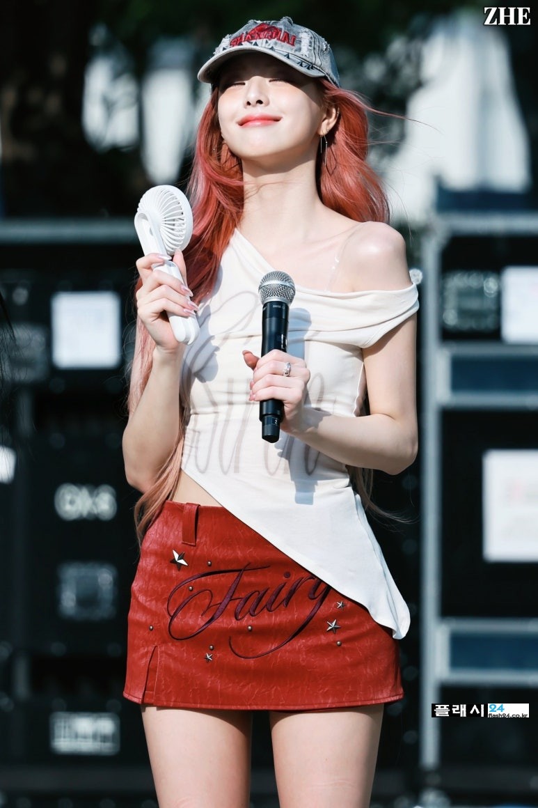 250614-Yuna-at-MusicCore-MiniFanmeeting-5.jpg