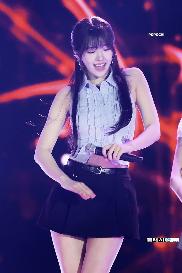 250504-AnYujin-at-LIV-Golf-Korea-Concert-25.jpg