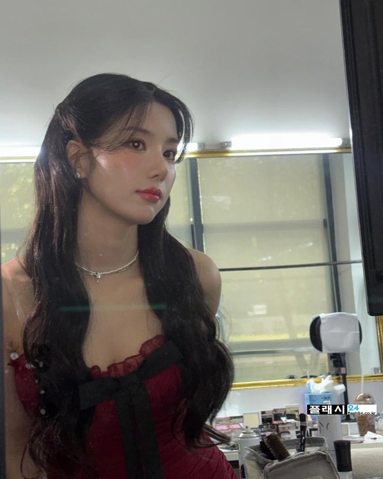 250630-Eunbi-IG-6.jpg
