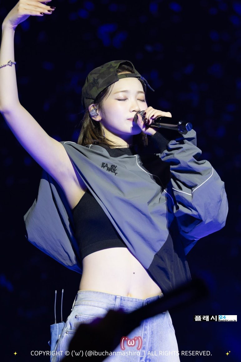250419-Chaewon-at-EASY_CRAZY_HOT-Concert-D1-10.jpg